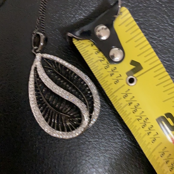 Vintage DS leaf shape pendant crystals & blk sterling 925 necklace w/ earrings - Picture 10 of 15